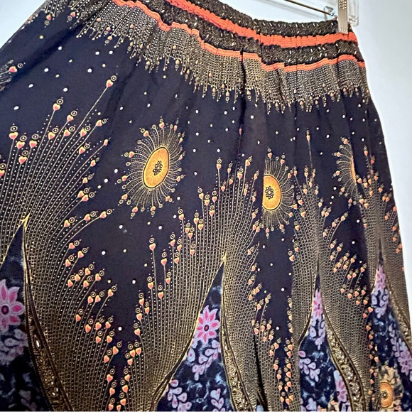 Boho Print Wide Leg Harem Pants Cargo Pocket Purple Gold Red on Black Elastic 1X - Picture 11 of 13